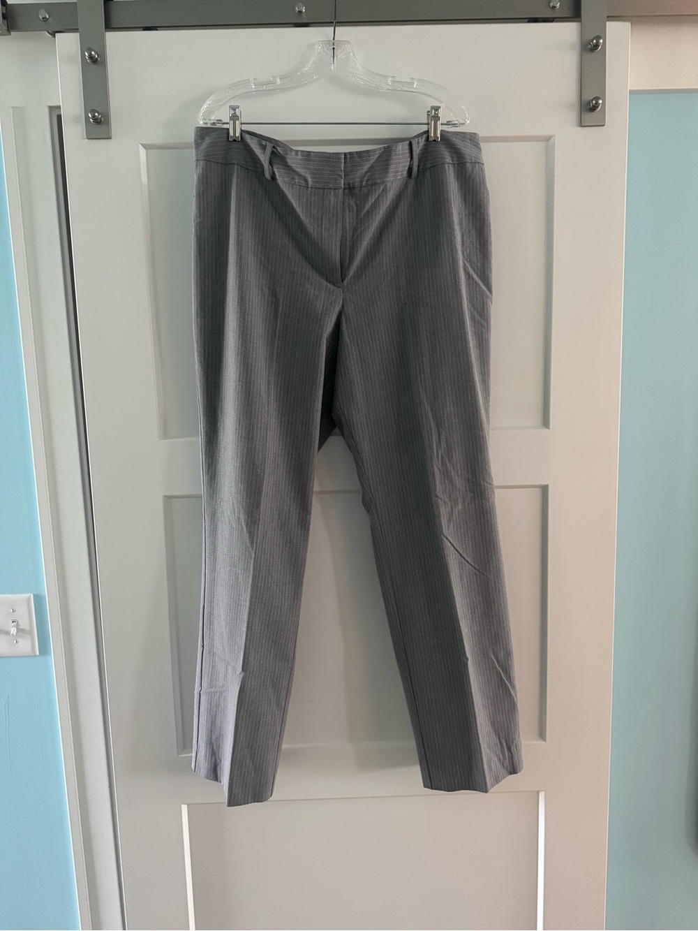 Ann Taylor Gray Pinstriped Dress Pants